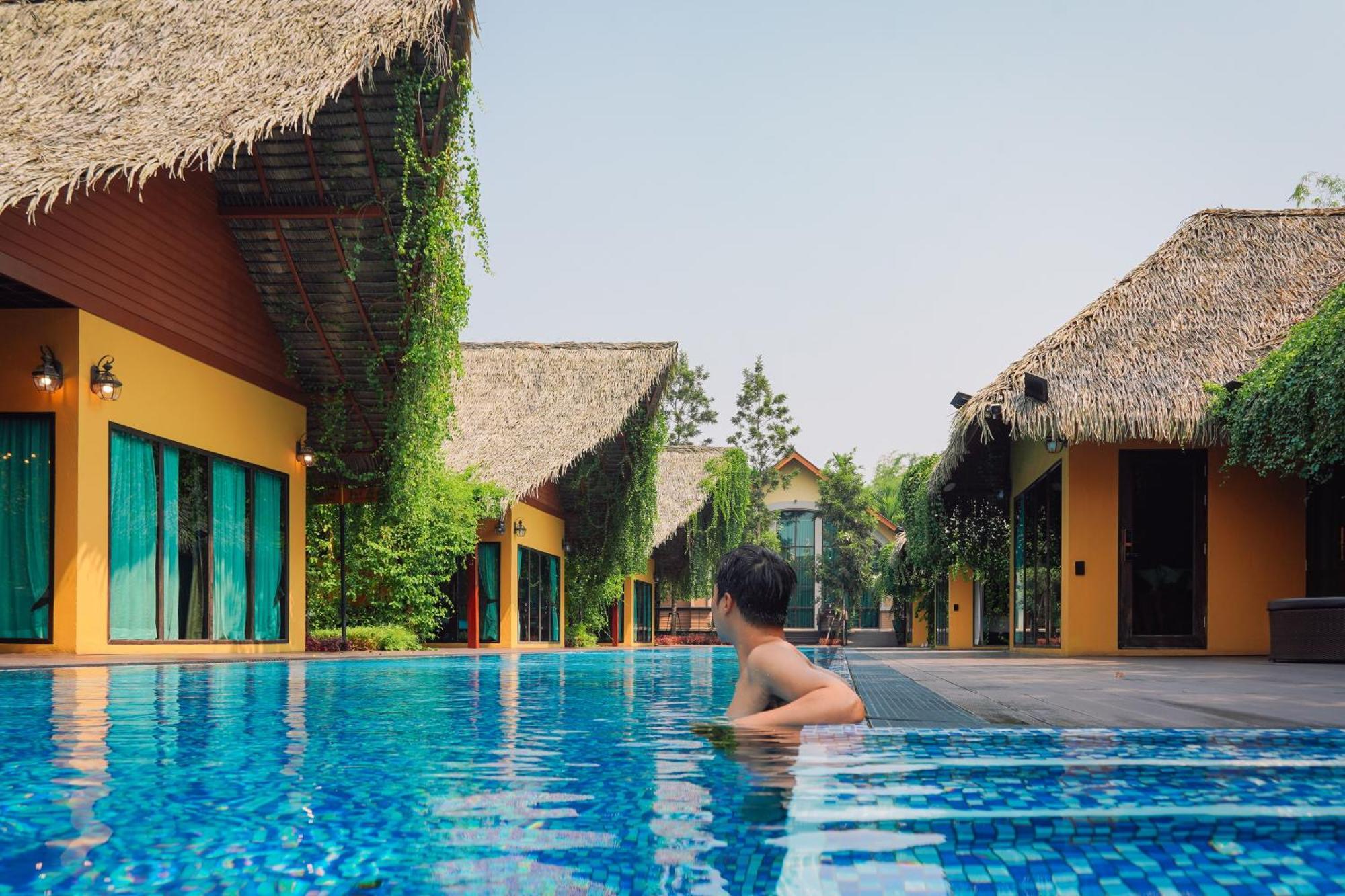 Khum Damnoen Resort Damnoen Saduak Exterior photo